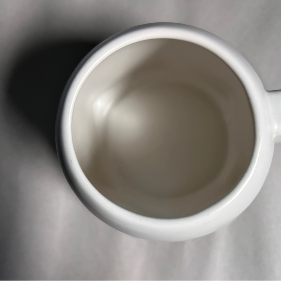 Tim Hortons 2024 limited Addition White Ghost Mug colour changing Halloween - Picture 6 of 7